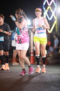 BIB: 542
                            <button type="button" onclick="openModal(21565468)" class="btn btn-primary btn-sm float-right btn-popup" data-toggle="modal" data-target=".modal-high-quality">
                        <i class="fas fa-shopping-cart"></i> Add to Cart
                    </button>
                                            <button type="button" onclick="isThisMe(21565468, true)" class="btn btn-success btn-sm float-right btn-popup btn-isme hidden" data-toggle="tooltip" data-placement="bottom" title="นี่คือรูปของคุณใช่ไหม คลิกที่นี่เพื่อเอาเข้าอัลบั้ม">
                        <i class="fas fa-plus"></i> Add to album
                    </button>
                    <button type="button" onclick="isThisMe(21565468, false)" class="btn btn-warning btn-sm float-right btn-popup btn-isnotme hidden">
                        <i class="fas fa-ban"></i> Remove from album
                    </button>